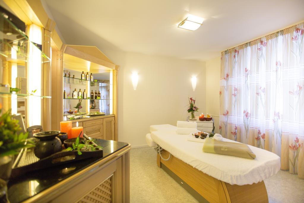 Flair Hotel Adlerbad Bad Peterstal-Griesbach Extérieur photo